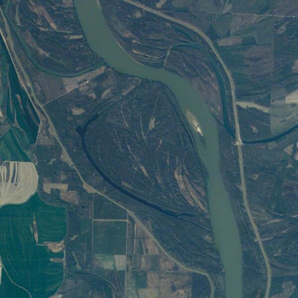Soubor:Satellite image of Gornja Siga in 2007.jpg