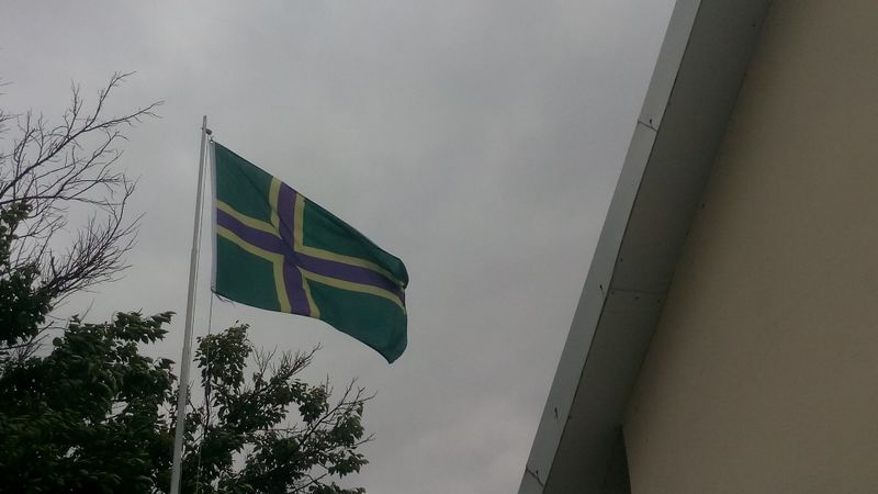 Soubor:Foto vlajka Zelenozemska 1.jpg